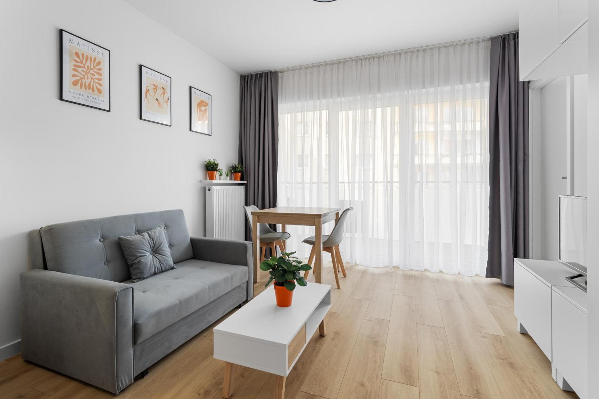 Nowoczesne I Eleganckie Apartamenty Very Berry W Poznaniu By Noclegi Renters Exterior foto