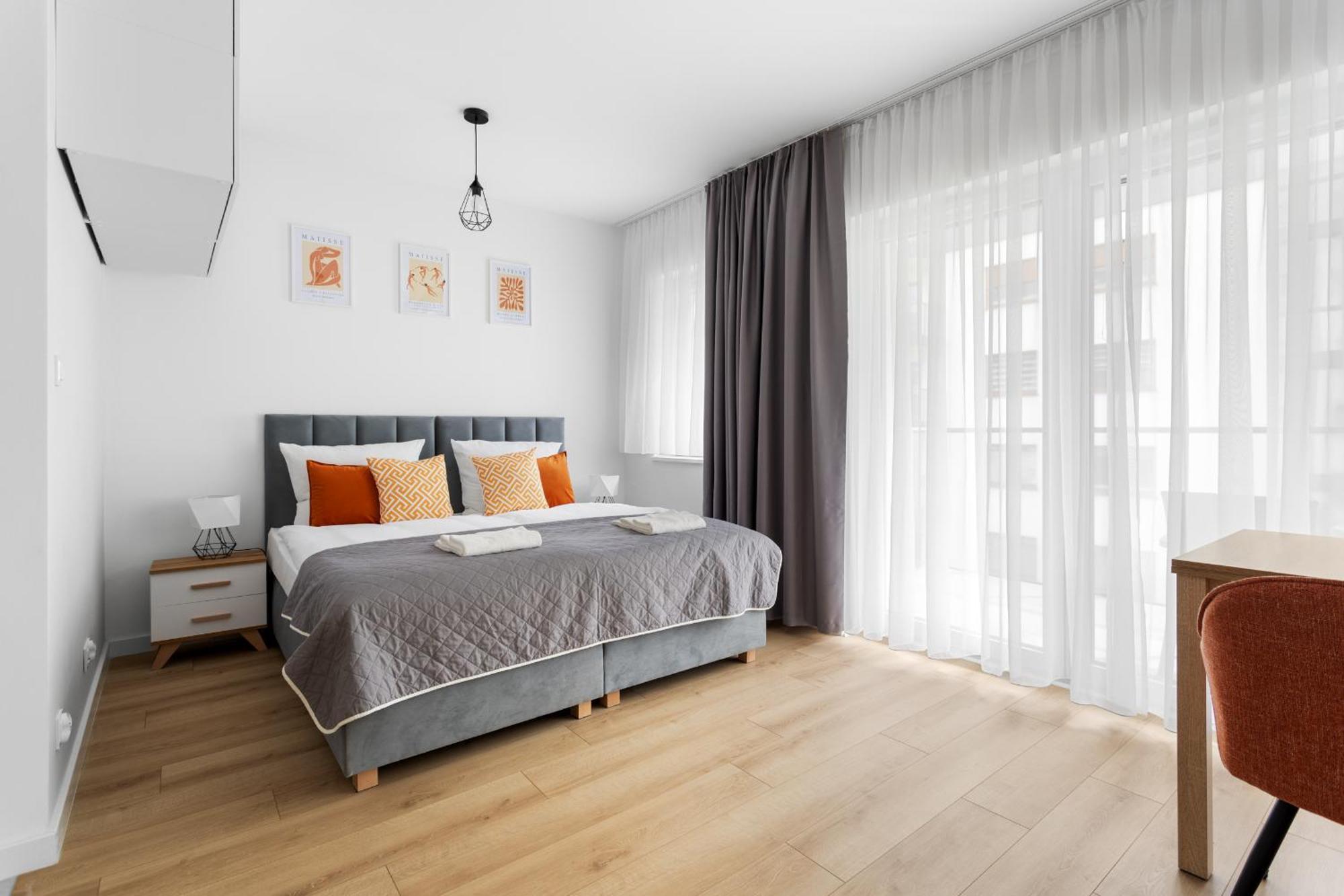Nowoczesne I Eleganckie Apartamenty Very Berry W Poznaniu By Noclegi Renters Exterior foto